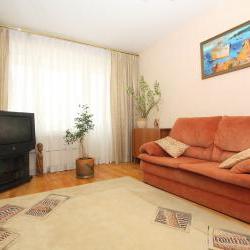 Сдам - Квартиры - Алексеевка, П.Поле