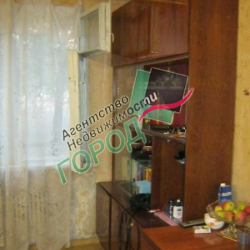 Продам - Квартиры - Алексеевка, П.Поле